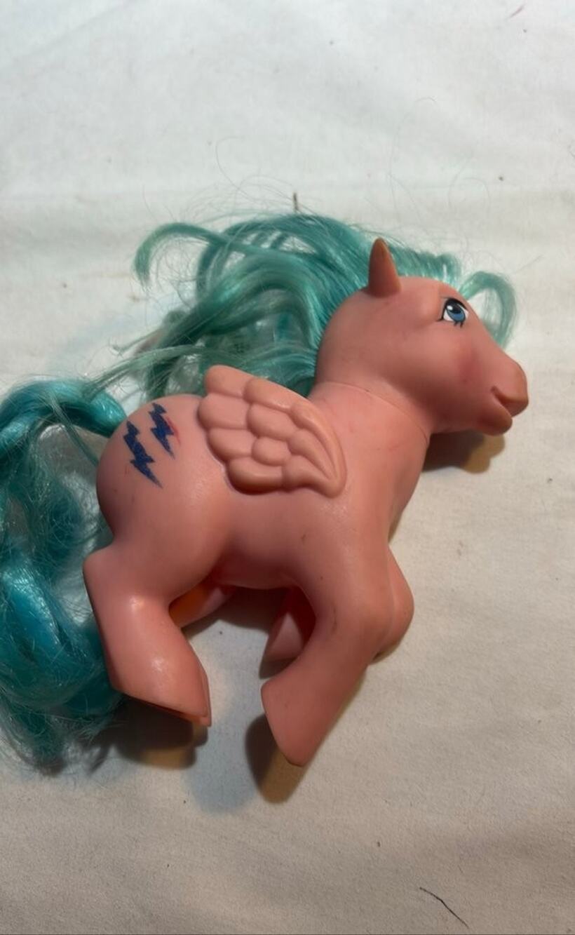 Vintage 1983 My Little Pony Pegasus with Blue Mane